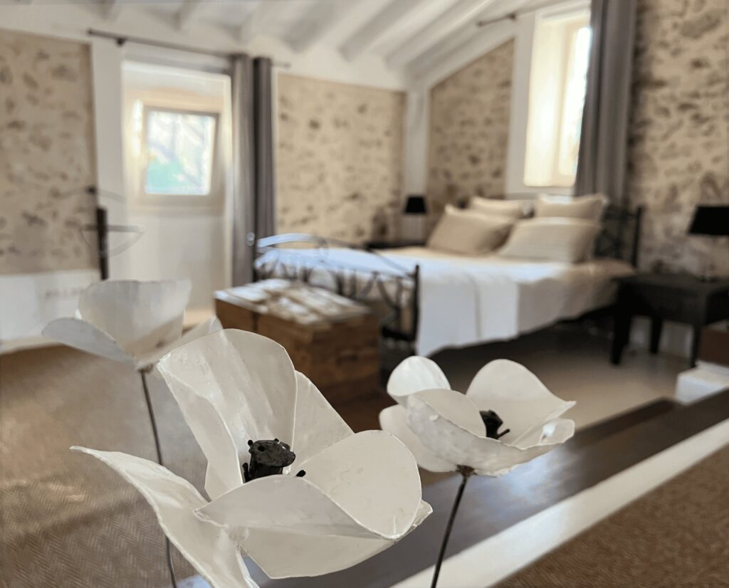 Chambre adulte vue du salon